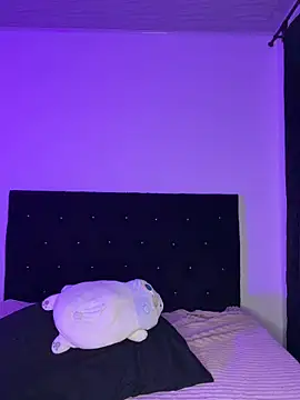 HayleyRoss_ webcam