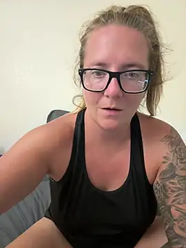 _ElizabethLove_