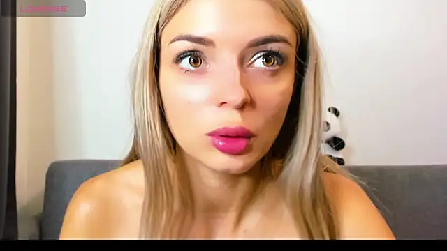 _ellen_meow_ webcam