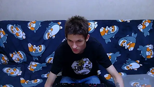 Lester_Broo webcam