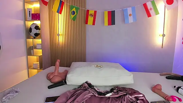 liah_cleir (F teen) - 🔥Suck dildo deep