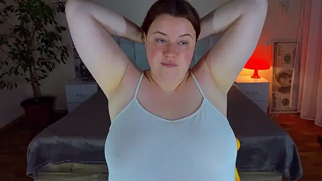 polinasalvatore (F young) - show boobs