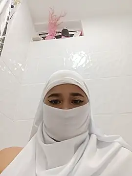 miakhalifa63 webcam