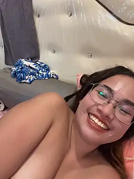 ponthip's live room