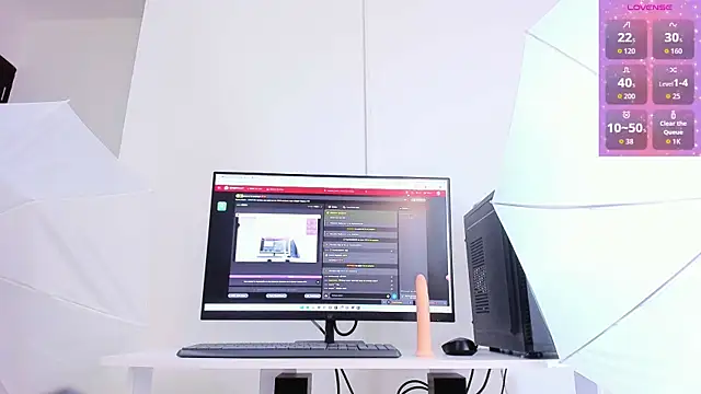 nyx_velvet webcam