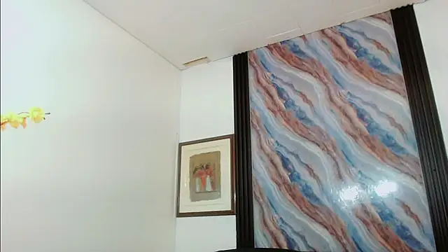 katha_Crawford webcam