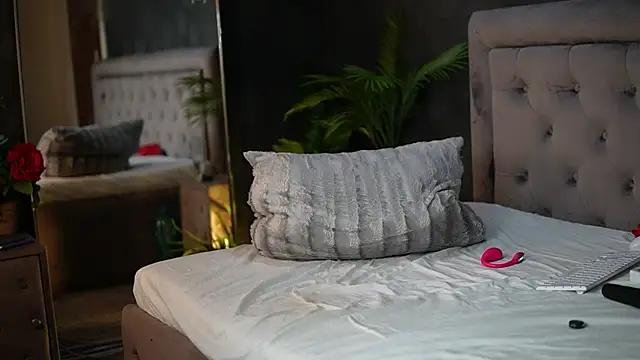 CelineHeaven webcam
