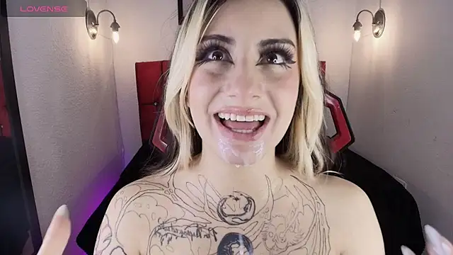 aliceinflames webcam