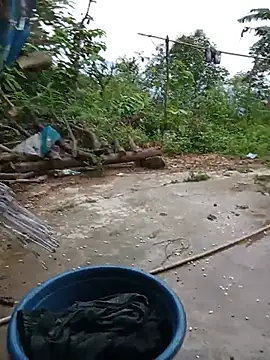 tuyet-nhi webcam