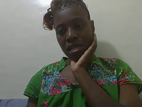 Eebony_Bubbly webcam