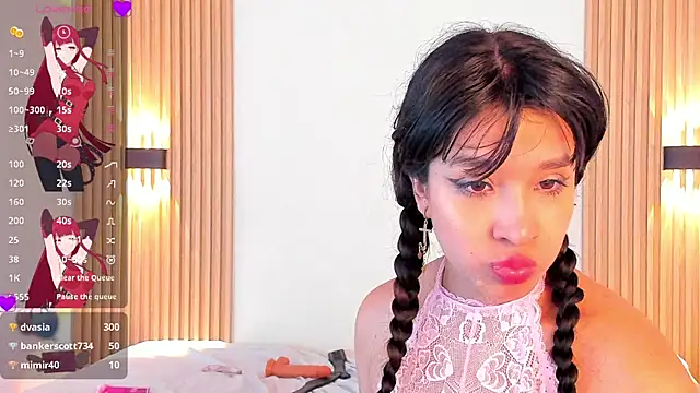 AmyPrice9 webcam