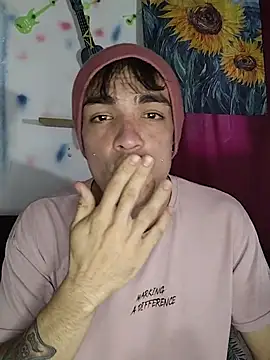Desmon-may_kiin webcam