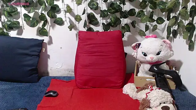 Watch ariana_sanz1 live on EroticFlix - High definition streams