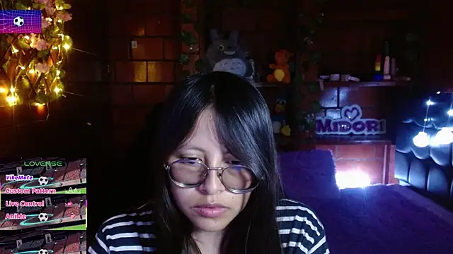 MidoriQuiinn webcam