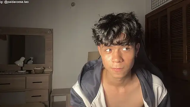 OopsAgain_ live sex cam