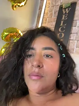 Watch Lady_Rey live on EroticFlix - High definition streams