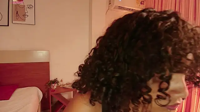 Meganlux1 webcam