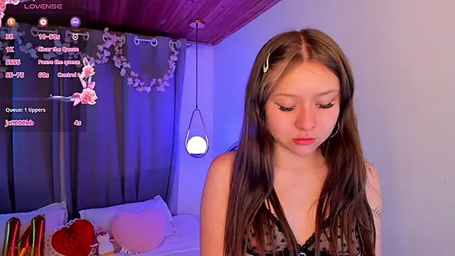 Watch NixieSterling live on EroticFlix - High definition streams