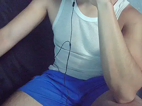 smallcockgrower webcam