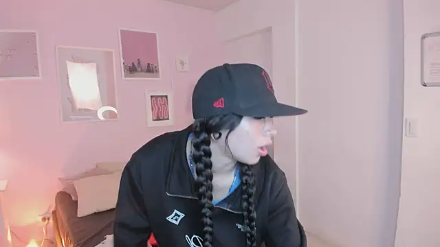Kimdyy_ webcam