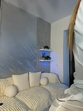KirstieVegas webcam