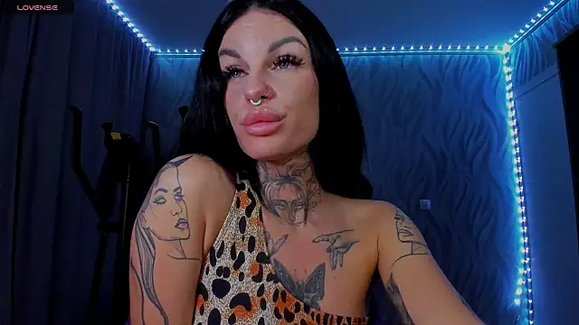 angel_devil_forever webcam