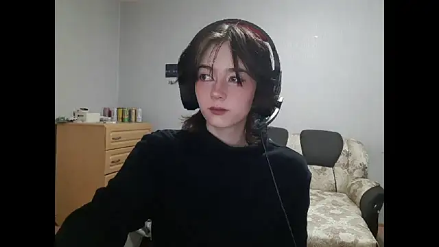 Watch ShaynaLinley live on EroticFlix - High definition streams