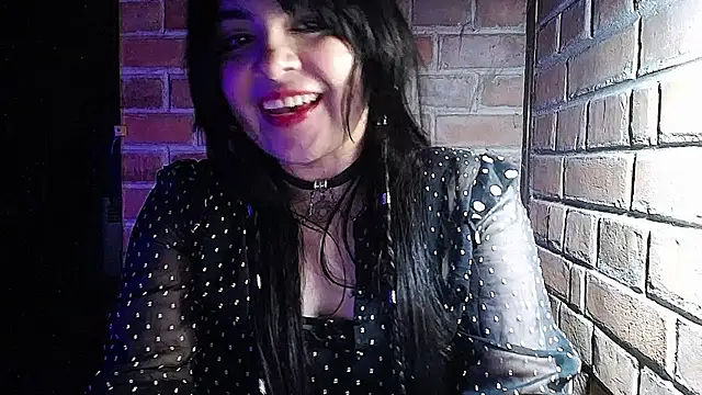 darkroseuwu - DarkRoseUwU's free webcam - UK Sex Cams