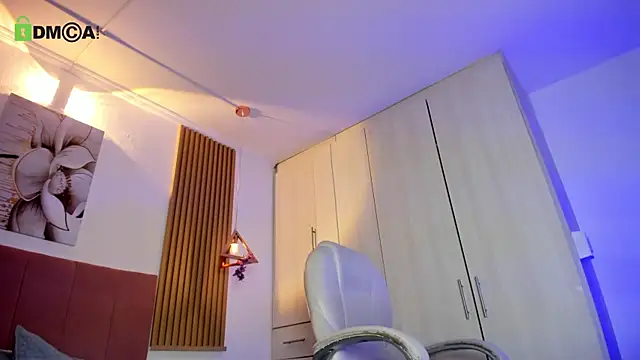 mia_nevaeh webcam