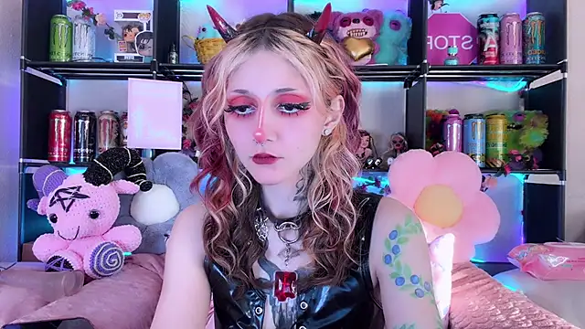 _Devill_Baby webcam