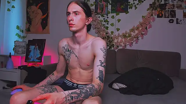LadyTrep webcam