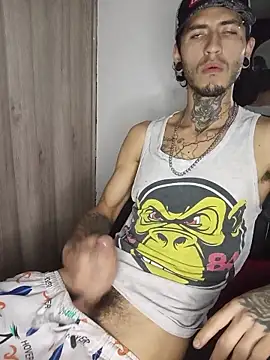 Tattoboy19cm webcam