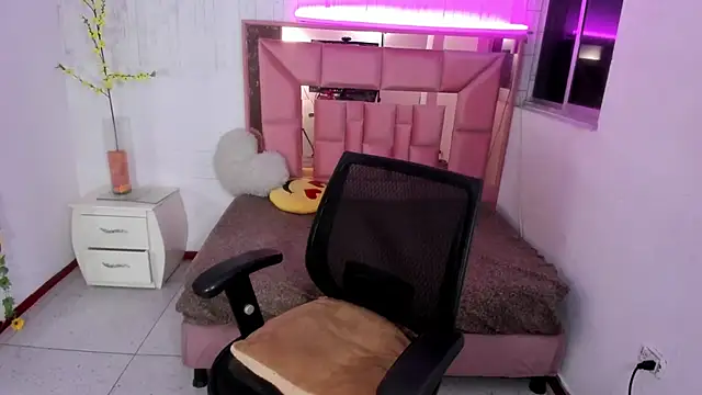 anna_moon11 webcam