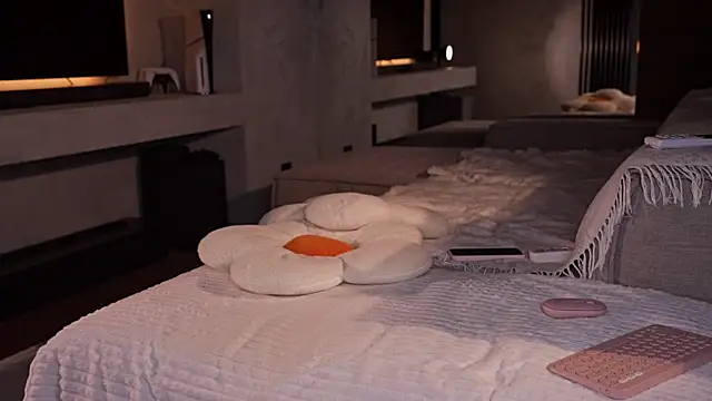 AlexisGraysX webcam