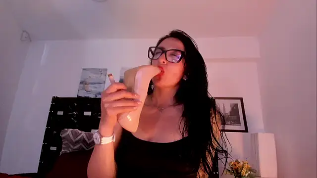 ZarayFeet webcam