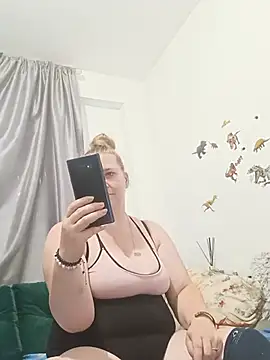 JuliaBestX webcam