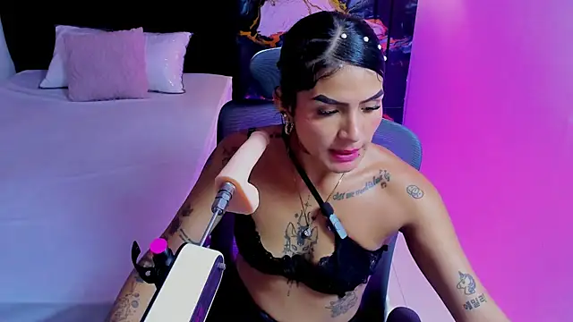 alanna_wild - Alanna_Wild's free webcam - UK Sex Cams