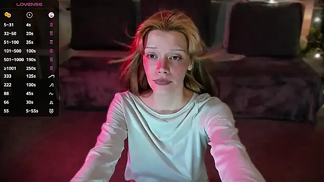 Watch boobsybootie live on EroticFlix - High definition streams