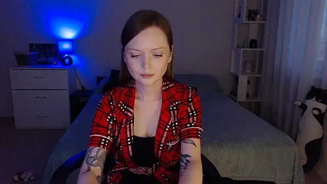 Watch UnicornEsc live on EroticFlix - High definition streams