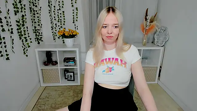 BellaMontgomery webcam