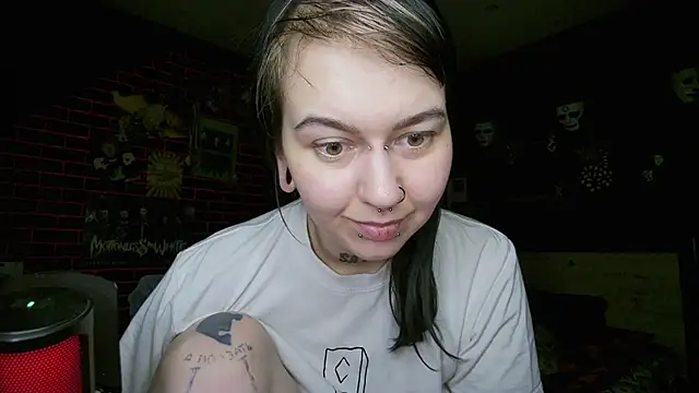 MessalinaOfficial webcam