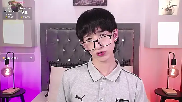 Emo_Boy_ webcam