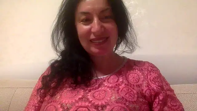Lizzaa80 live cam on StripChat