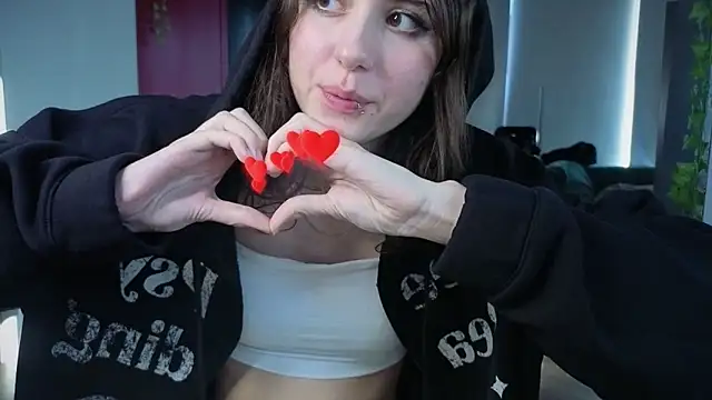 lovergirl4me webcam