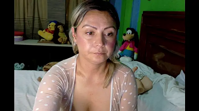_Charlize_theron_ live cam on StripChat
