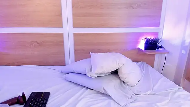 Your_big_ebony_goddness webcam