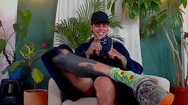 Aron_ford webcam