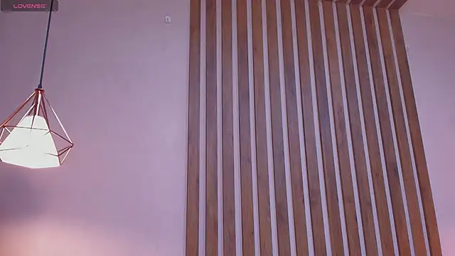 Watch Becca_Milf live on EroticFlix - High definition streams
