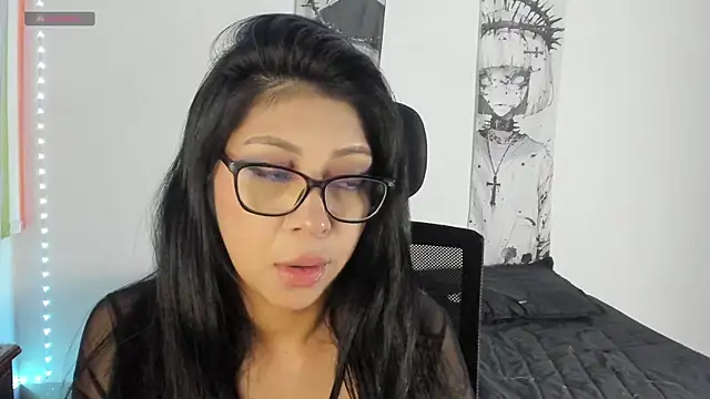 GoddessValentinaX live cam on StripChat