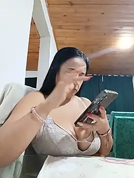 _Dr-Luna_1 webcam